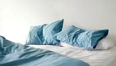 En Sağlıklı Uyku Pozisyonu Hangisi? Uzmanlar Açıklıyor